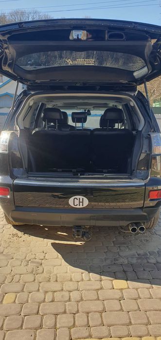 Mitsubishi Outlenderr дизель 2,2 автомат