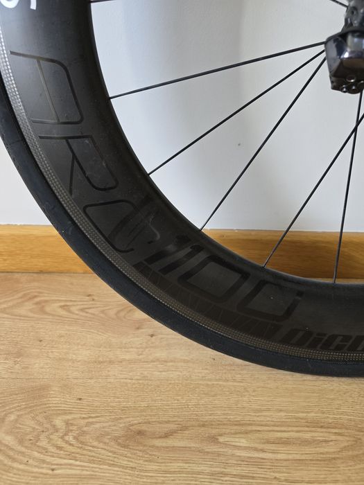 Canyon Speedmax CF SLX full carbono Dura-Ace Di2