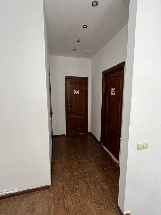 Продам фасадное помещение на Таирово. Фасад на Небесной сотни. 1S75