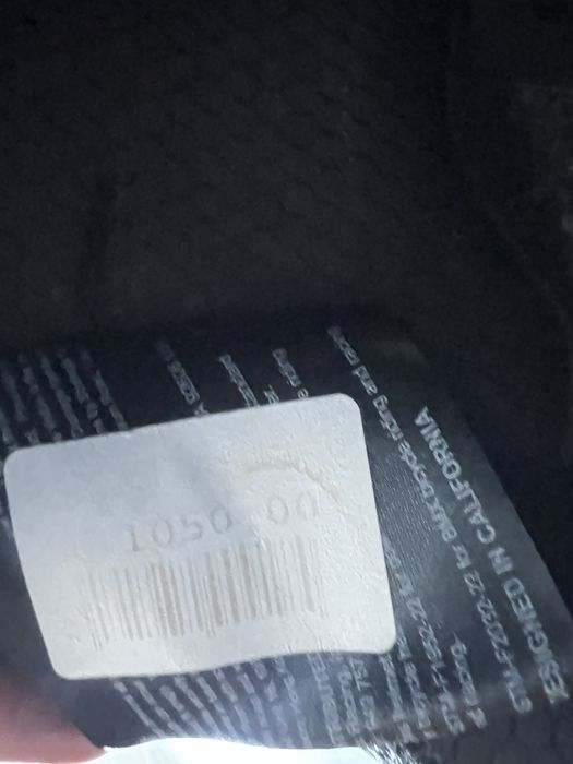 FOX RAMPAGE BARGE kask rowerowy czarno-zielony