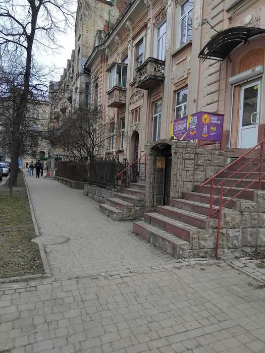 Продаж комерційного приміщення 1 поверх 61 м кв, в центрі міста - View 3