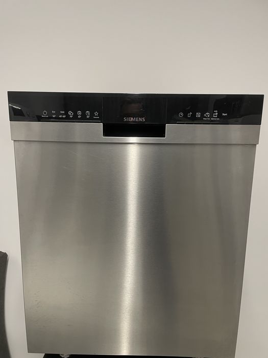 Sprzedam zmywarkę wolnostającą 60 SIEMENS
