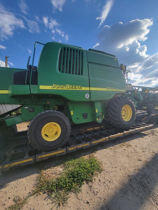 Продам john deere 9780 +Жатка 625r