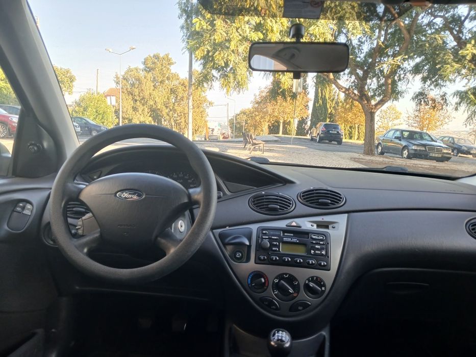 Ford focus ano 2004 impecável