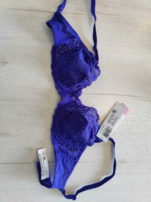 Triumph Amourette Spotlight W 80B nowy odryginalny