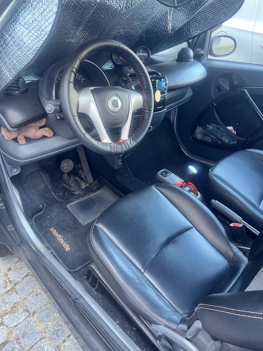 Smart fortwo preto