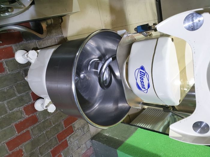 Тестомес для Пекарни и кондитерки Diosna с Германии