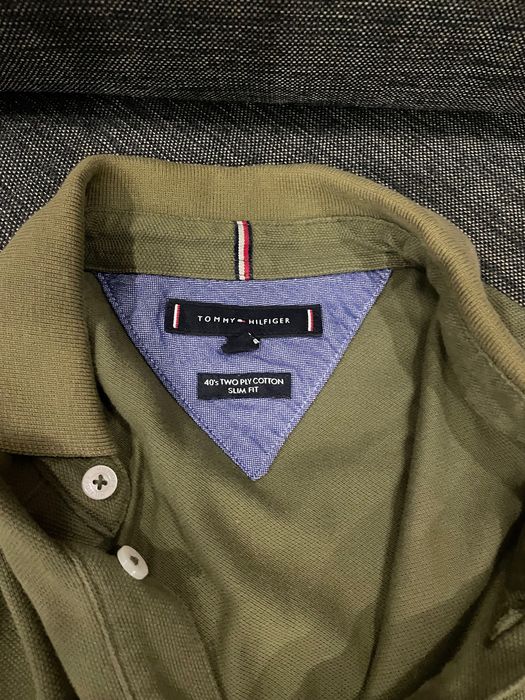 Polo de rapaz, verde, tamanho S em bom estado