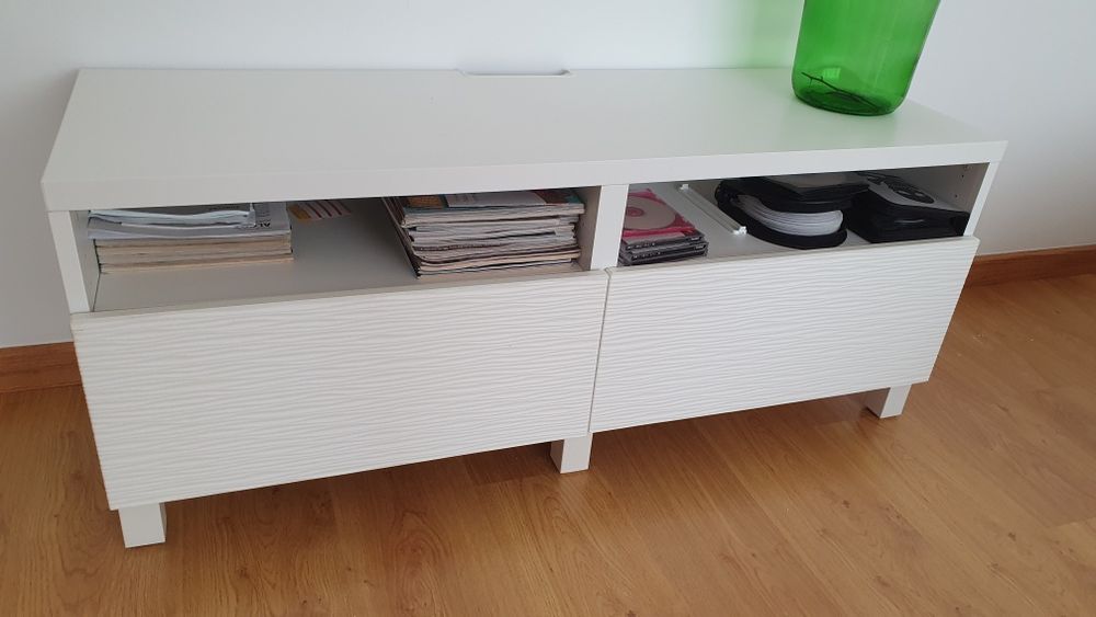 Móvel de televisão