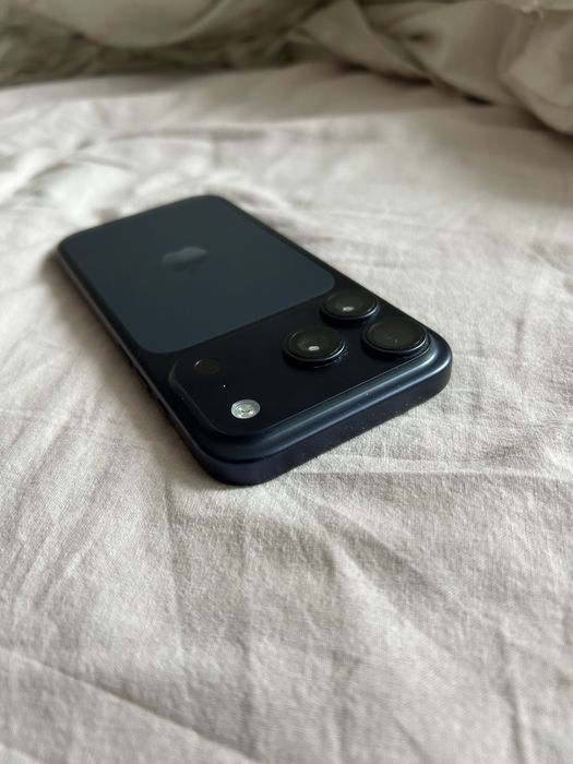 Iphone 17 pro pamiec 256 GB