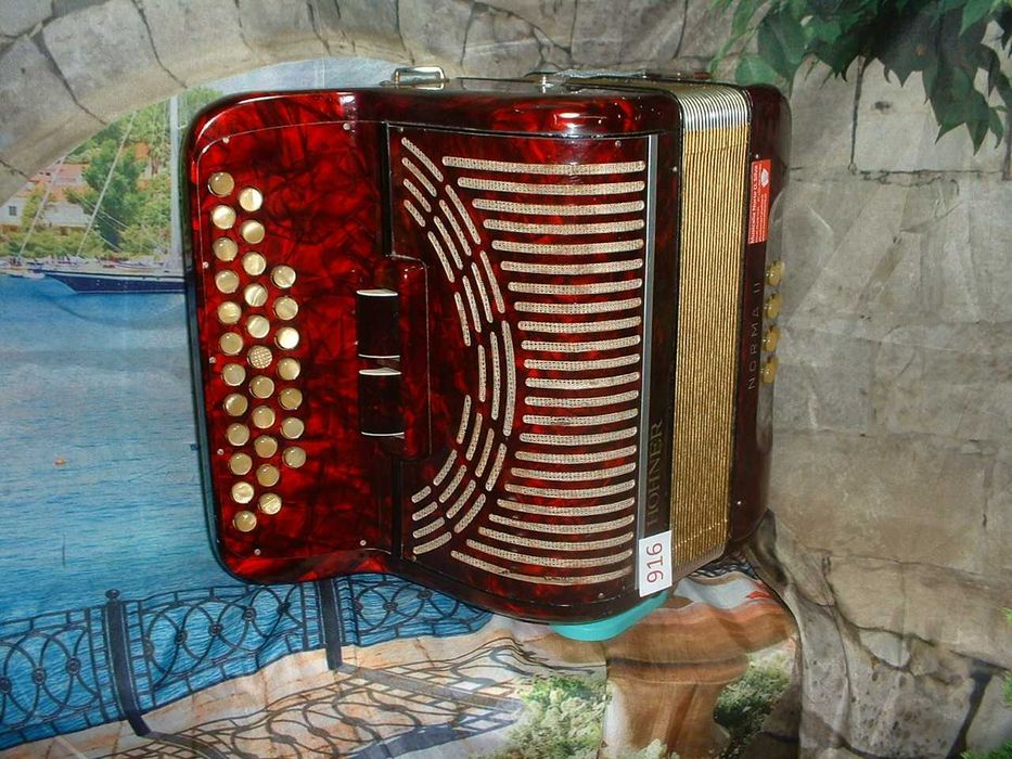 Concertina para venda N, 916