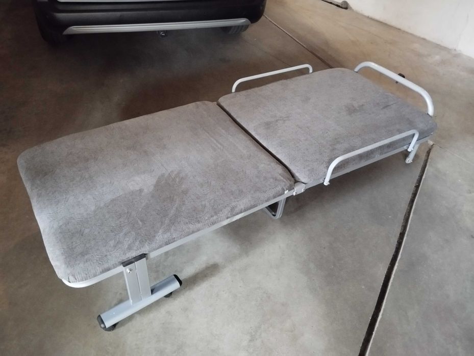 Cama solteiro, dobrável.