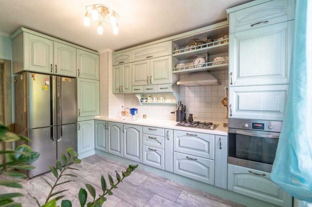 Терміново!!Продаж (Євідновлення) 4х квартиру  93 м2 вул Євгена Танцюри