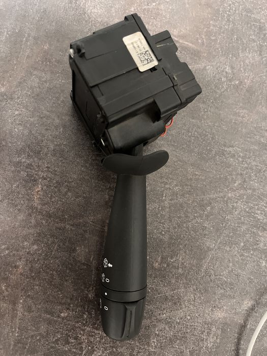 Перемикач двірників на дастер