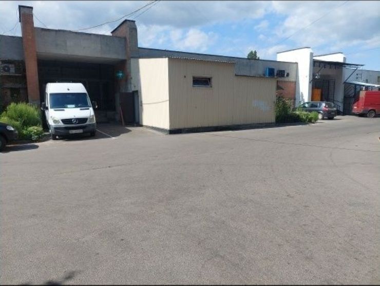 Продаж приміщення 430м²