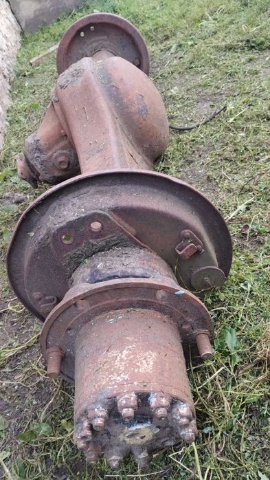 Задній міст автомобіля ГАЗ