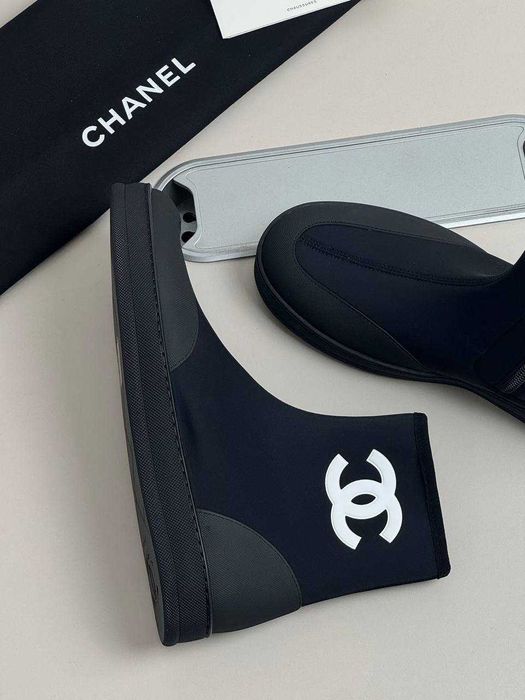 Damskie botki Chanel Coco Beach