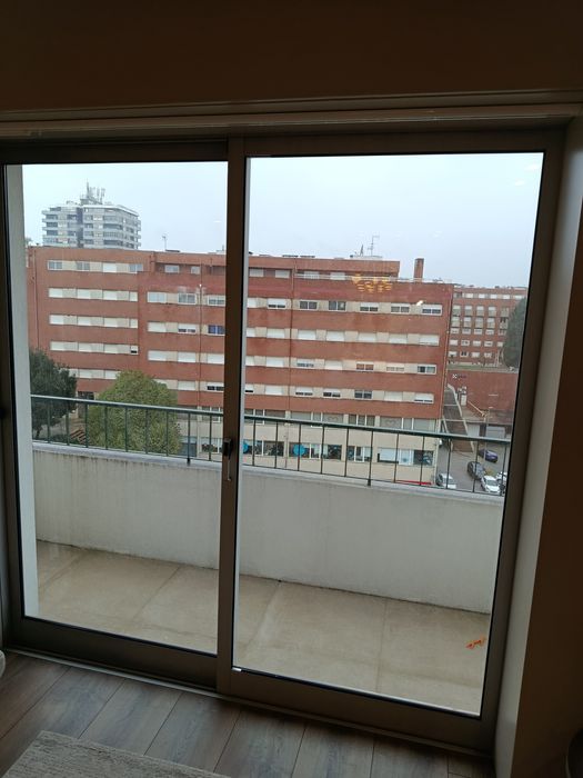 Janelas de alumínio como novas