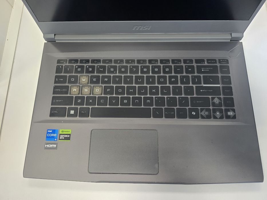 Laptop MSI Thin 15 B12UC RTX 3050 i5-12450H 16GB Ram 512 ssd - gwaranc