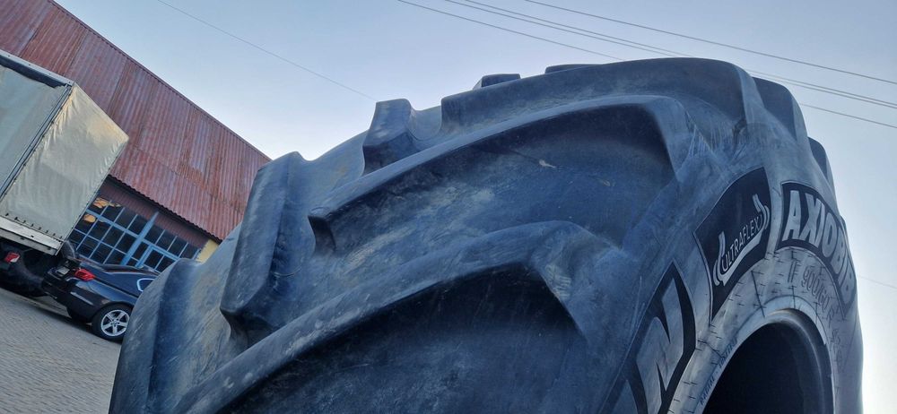 900/60r42 Michelin 70% bieżnik
