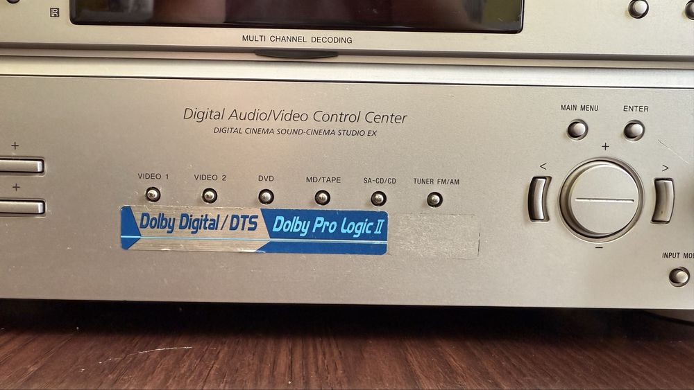 Amplituner i CD SONY