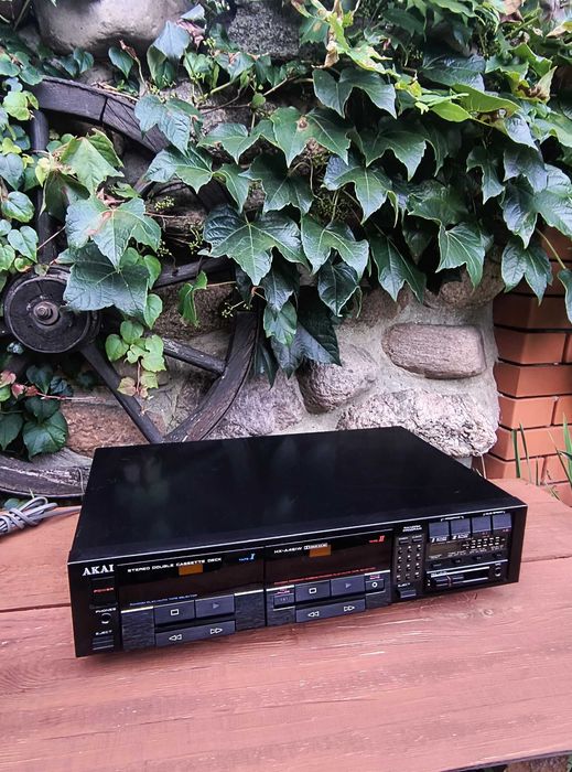 Magnetofon dwu kasetowy Deck  Akai HX-A451W  1986 rok