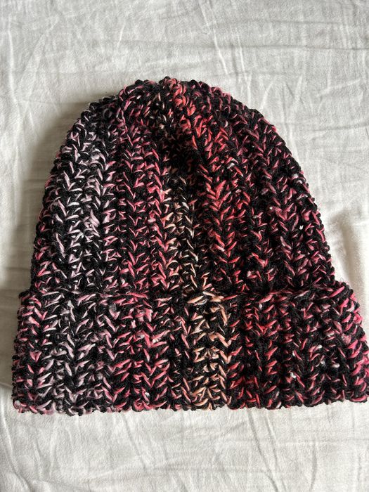 Czapeczka damska welniana + akryl