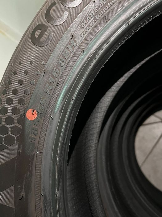 Шини Kumho EcoWing ES31 185/65 R15 88H — Стан нових, 2023 рік