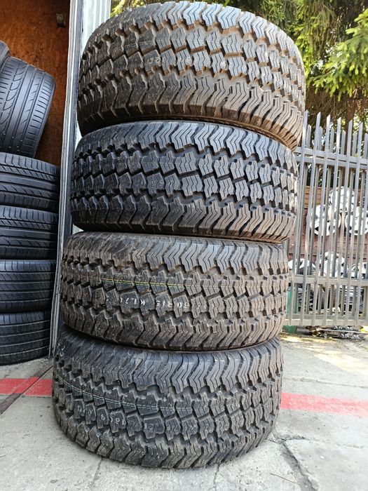 Opony 325/60R15 31x10.50R15 Kumho Road Venture Nowe Komplet
