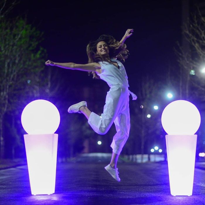 Vasos com luz para jardim