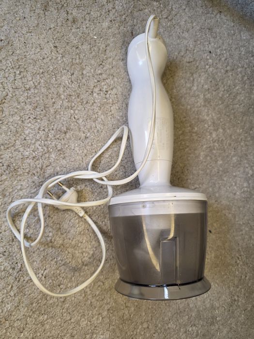 Погружной блендер Bosch с универсальным измельчителем