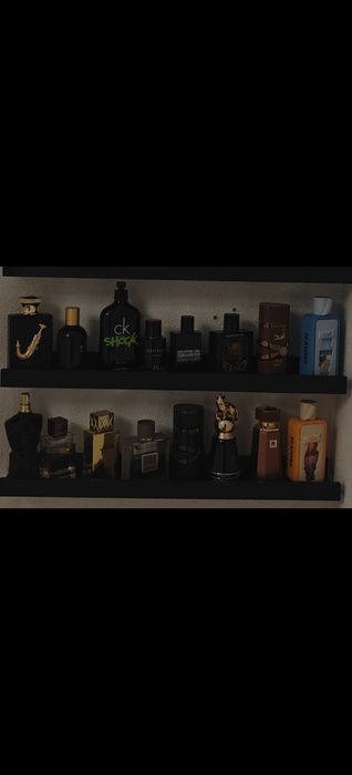 Vendo vários perfumes