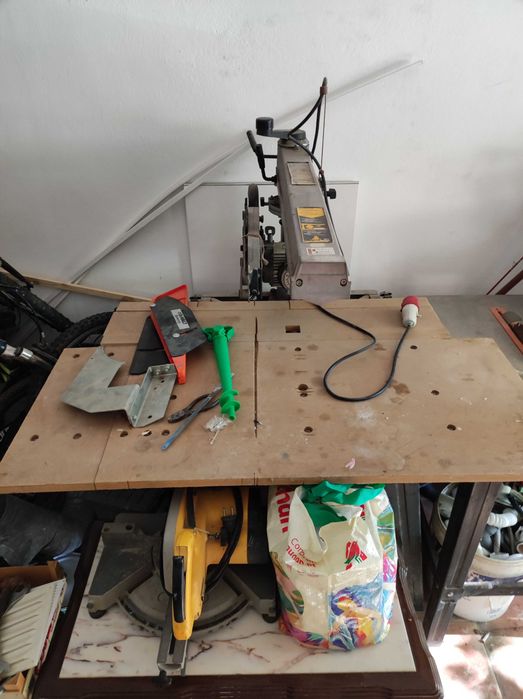 Conjunto de Máquina Radial e Serra de Bancada - DeWalt