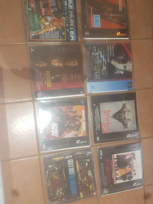 Leitor LD, CD, VINIL + 80 DISCOS.