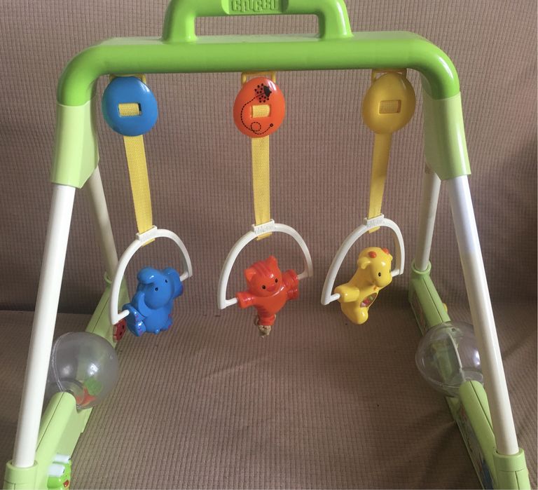 Chicco . Іграшка для малечі від 0 до 6