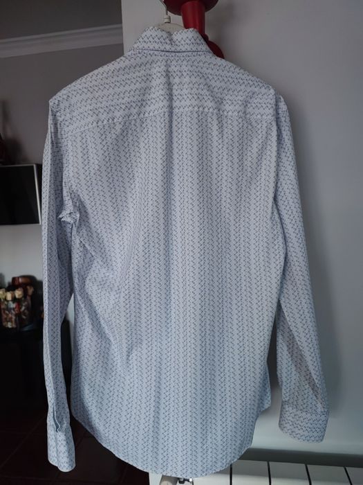 Camisa nova Lion of Porche