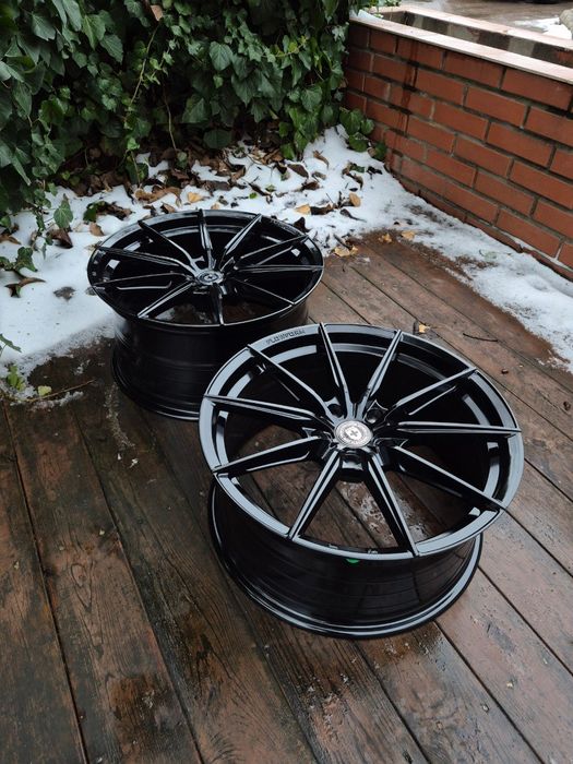 Диски Flow Forming  на BMW R19 5x120 Різноширокі F30 F10 F01