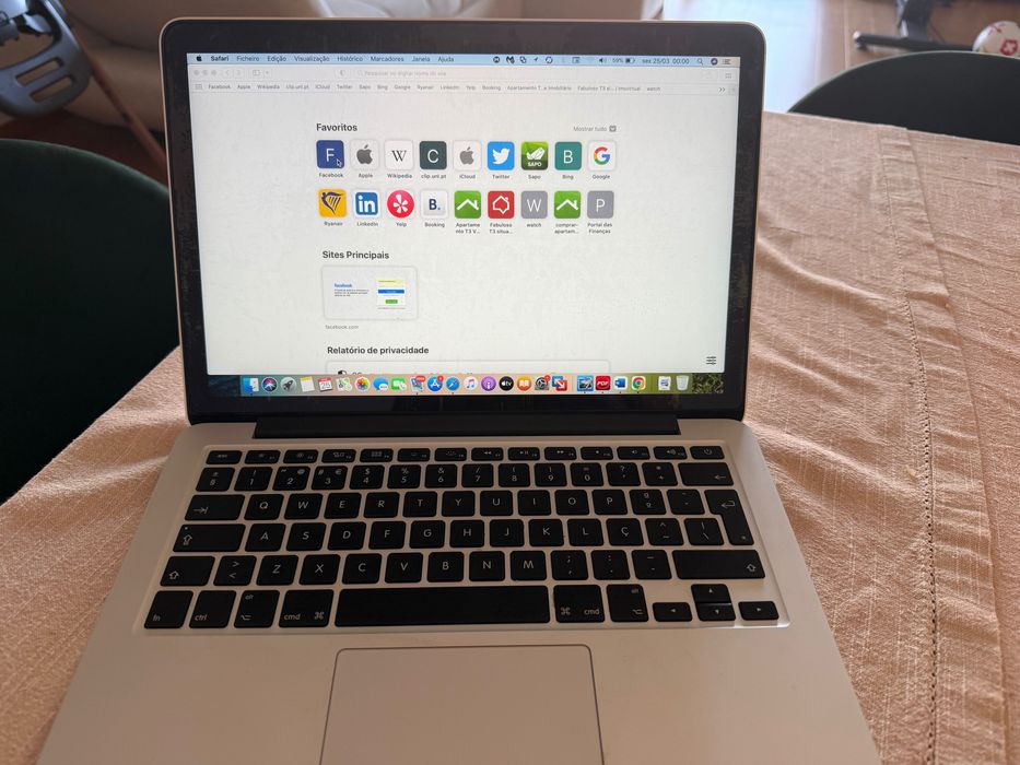 Mac book pro 13” 2015