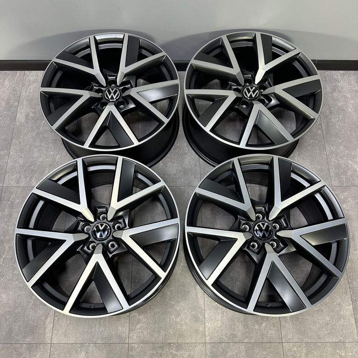 Нові оригінальні диски Volkswagen Touareg Braga 5x112 R20. 760601025R