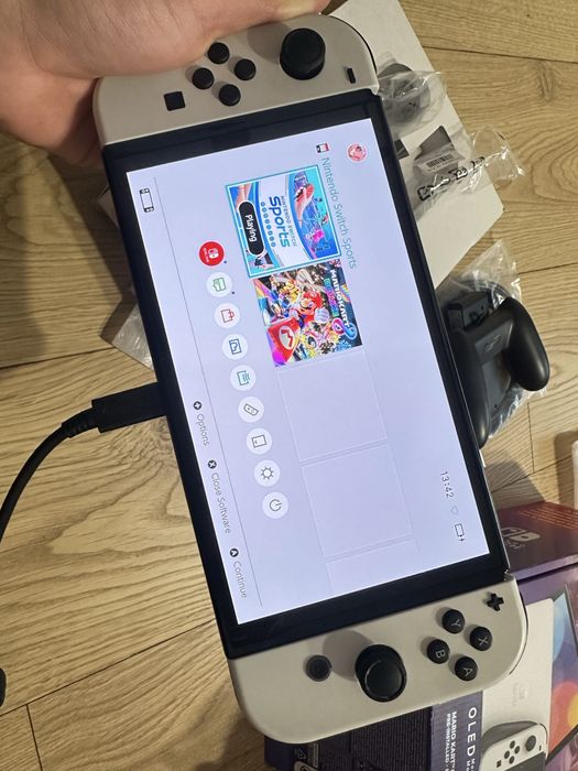 Nintendo Switch 64 gb Qled bialy polecam
