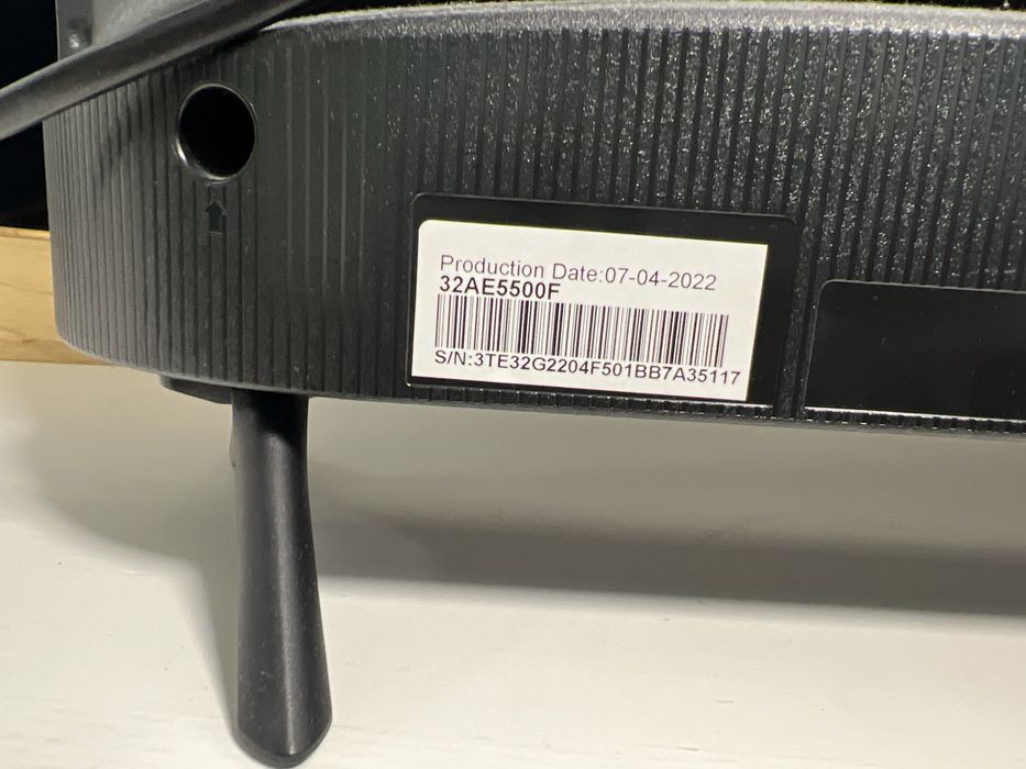 #1835 Hisense 32AE5500F series 5 smart tv netflix disney youtube wifi