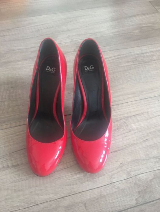 czerwone szpilki dolce gabbana - oryginal