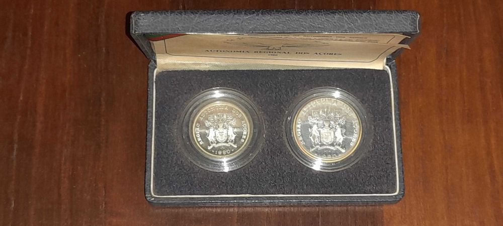 Moedas Proof da Autonomia Regional dos Açores - moeda de 25$ e moeda de 100$