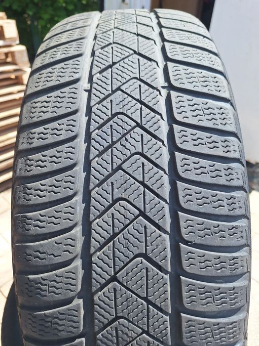 Koła zimowe Volvo EX 40 19 cali 5x108