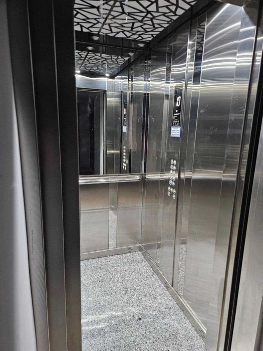 Продається 1-кімнатна квартира площею 42 м² по вулиці Хоткевича.