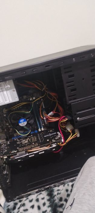 Комютер средний 1060 гарантия