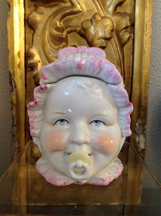 Caixa de tabaco em porcelana