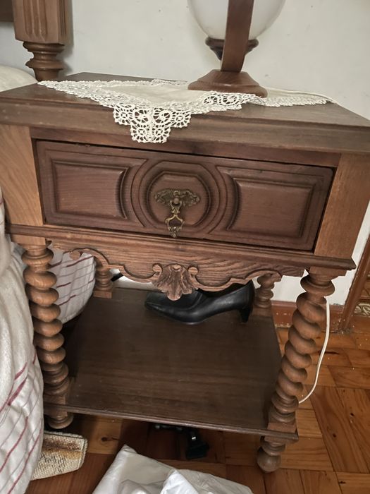 Comoda de quarto rustica