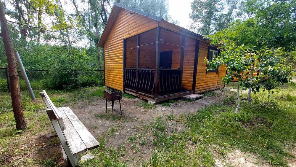 Здаю новий двохпов. зруб з каміном на 12чол.(баня та чан) ліс, Десна