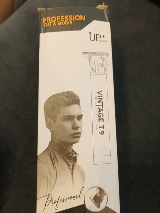 Máquina de cabelo estilo vintage t9 com LCD SELADO